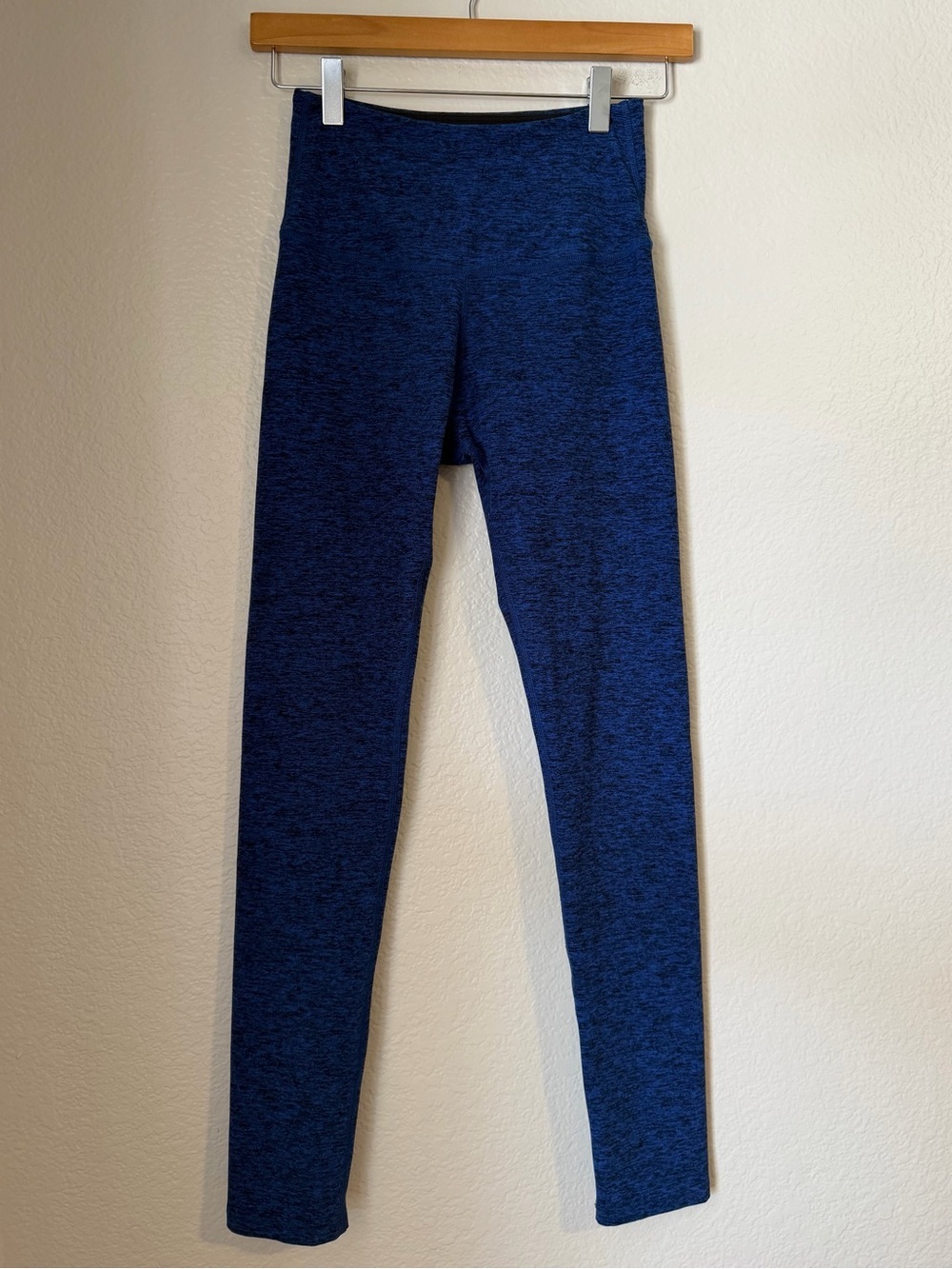 Beyond Yoga Spacedye Caught in the Midi High Waist Leggings Heathered Blue Med